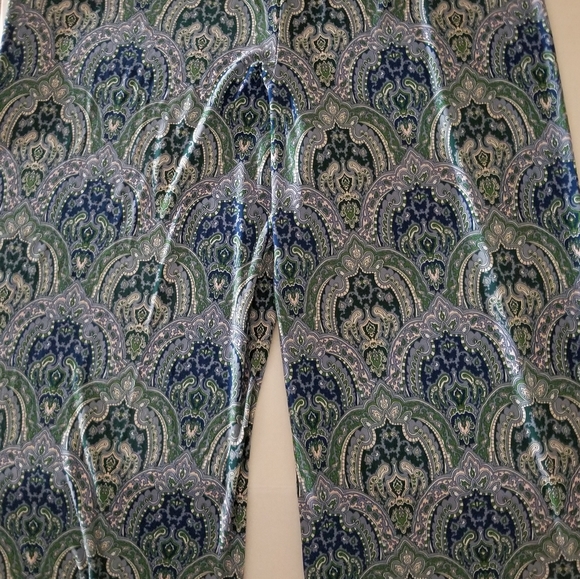 Printed Pants - Picture 3 of 4